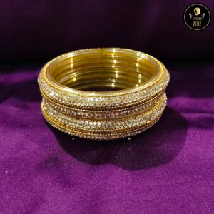 Golden Set of 4 Golden Zircon Bangles
