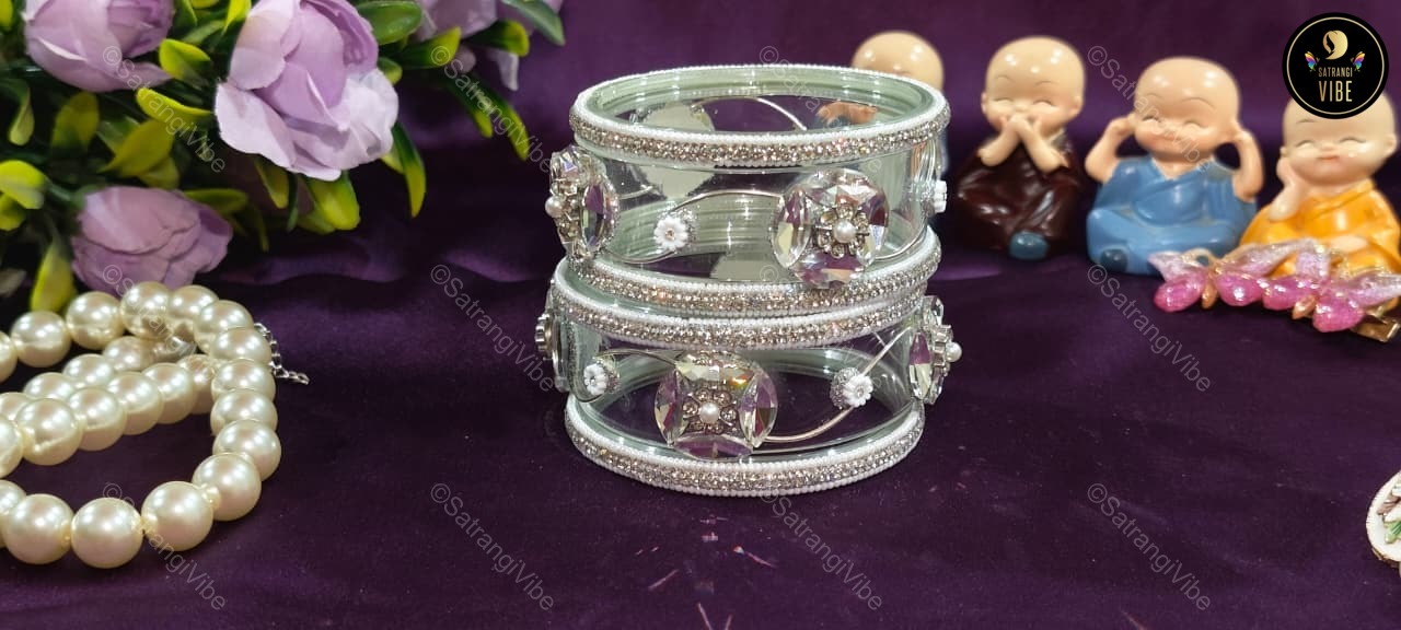Set of Six Borosil Silver Bangles Set