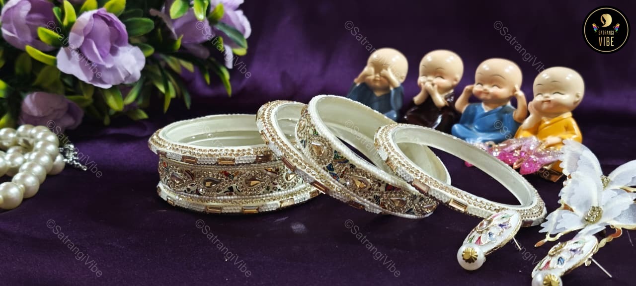 Set of Six Offwhite Bangles Set - Image 2