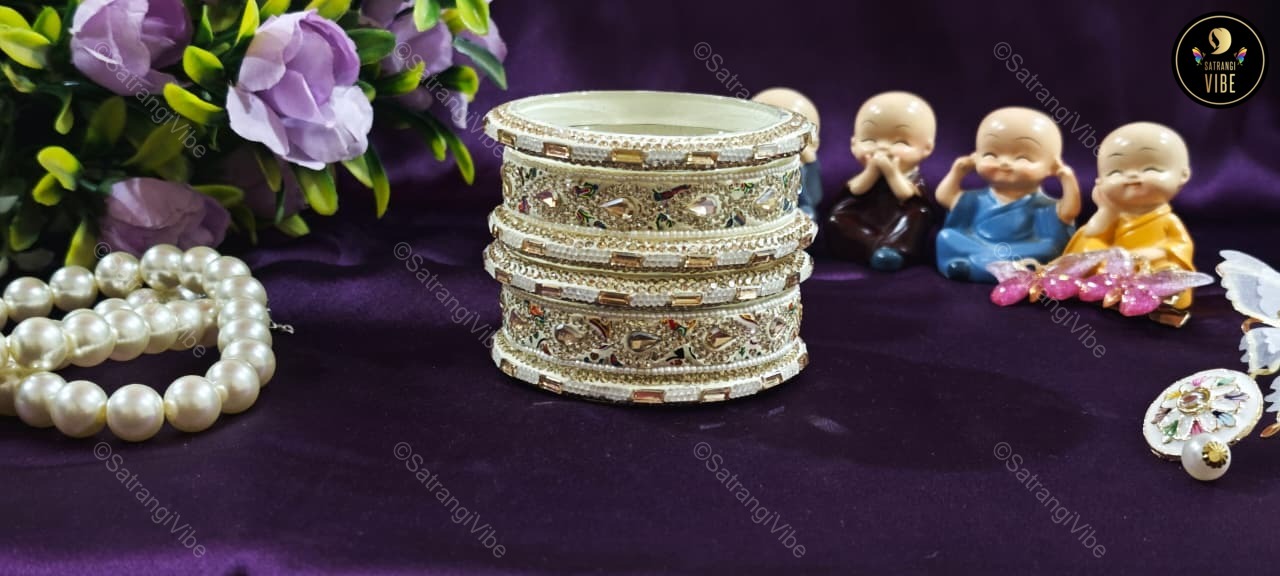 Set of Six Offwhite Bangles Set - Image 4